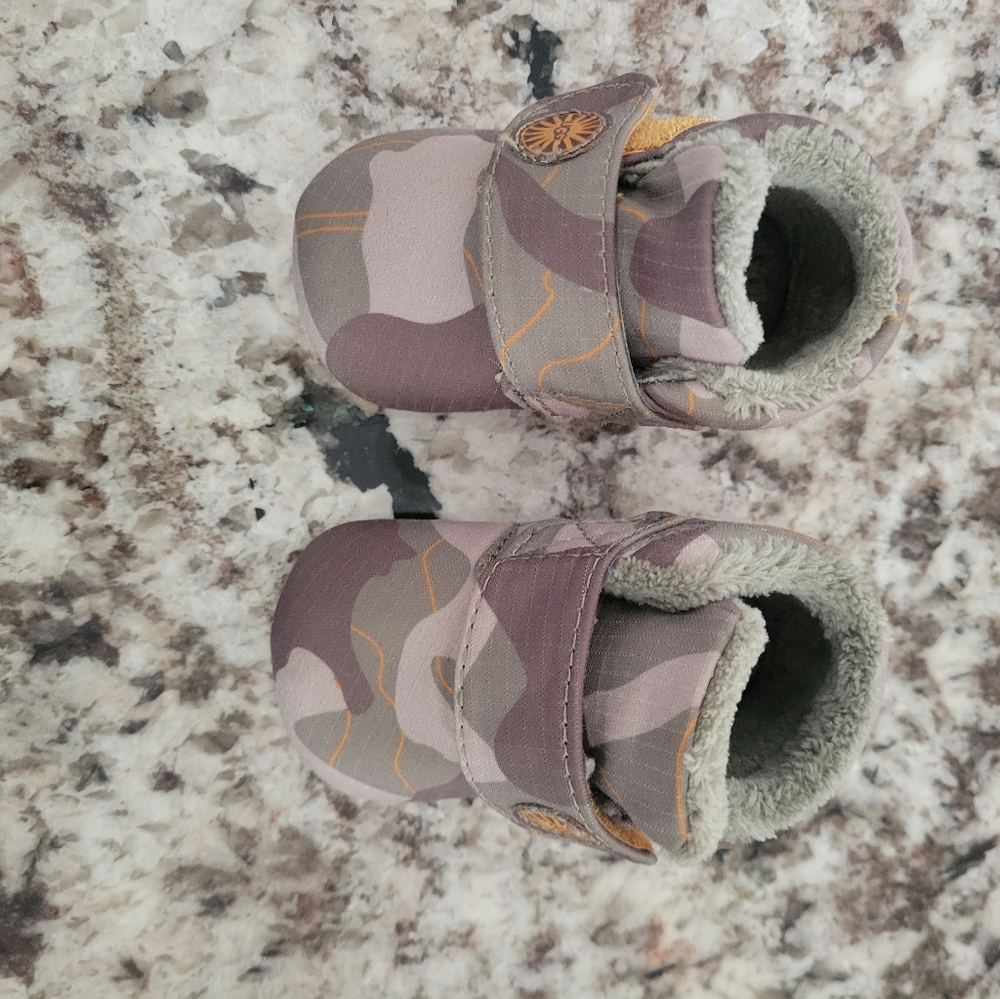 Camouflage uggs